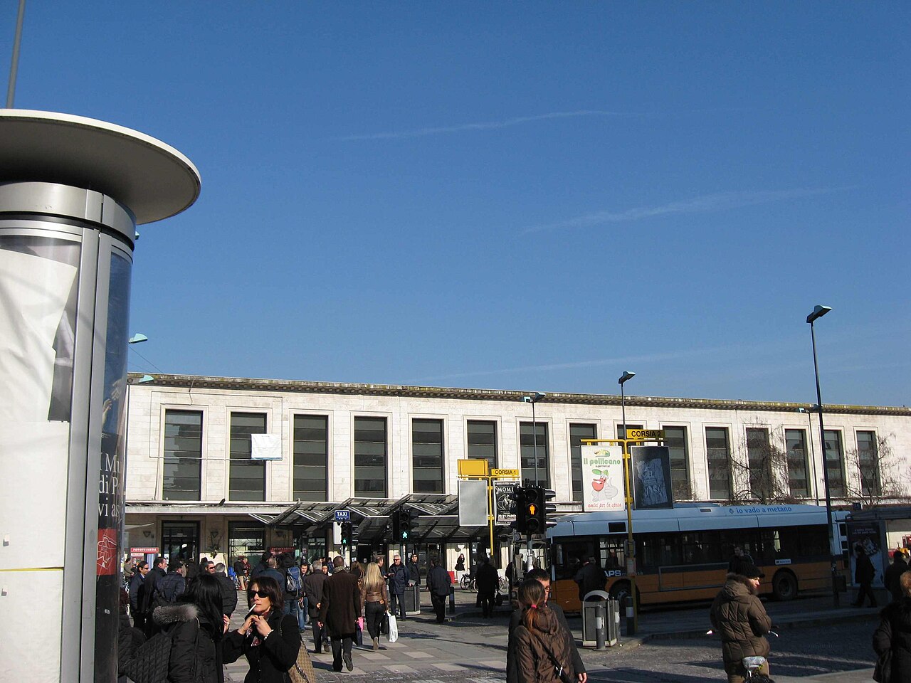 Bahnhof Padova, Empfangsgebäude