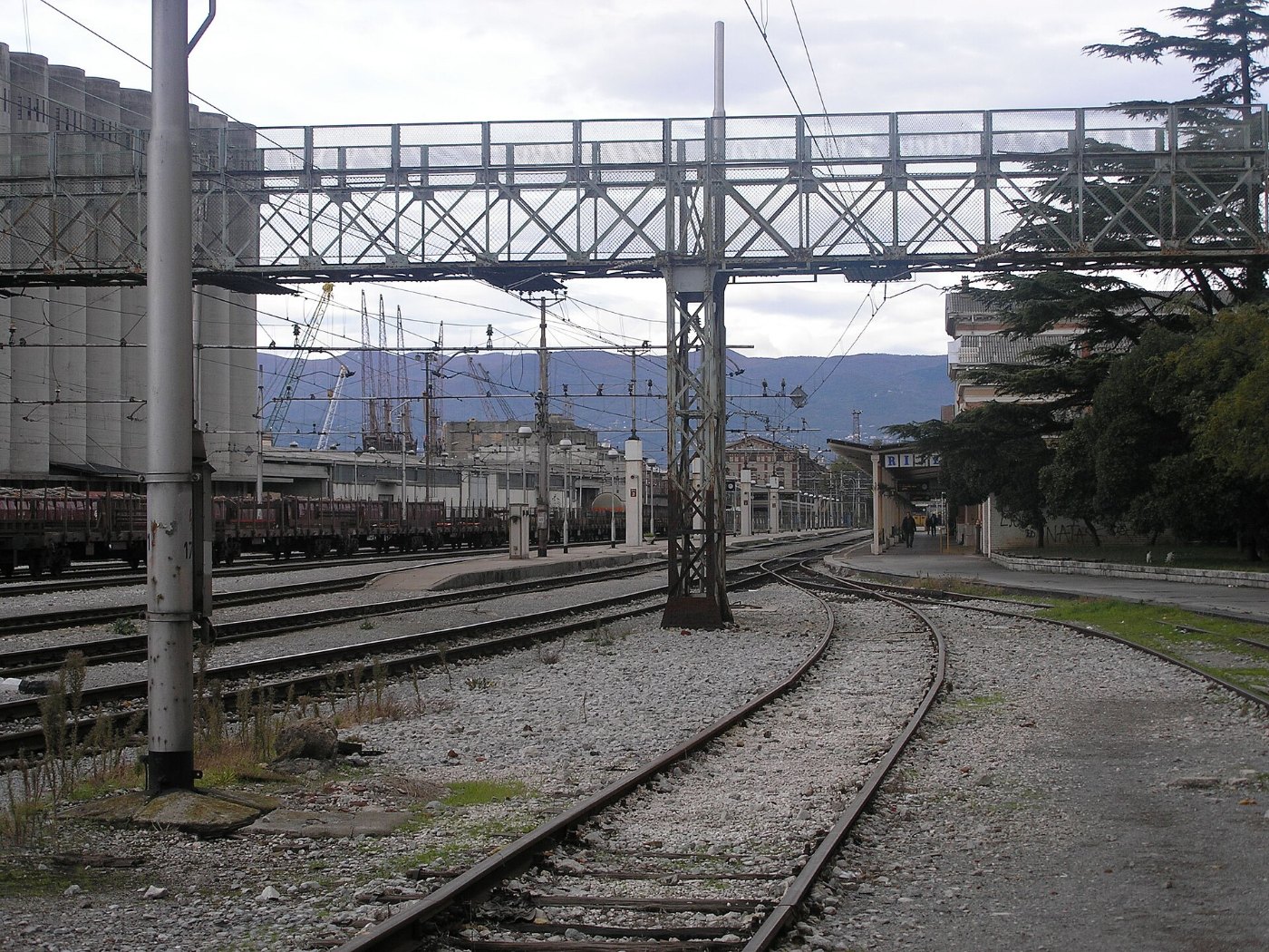 Rijeka railway station (01)