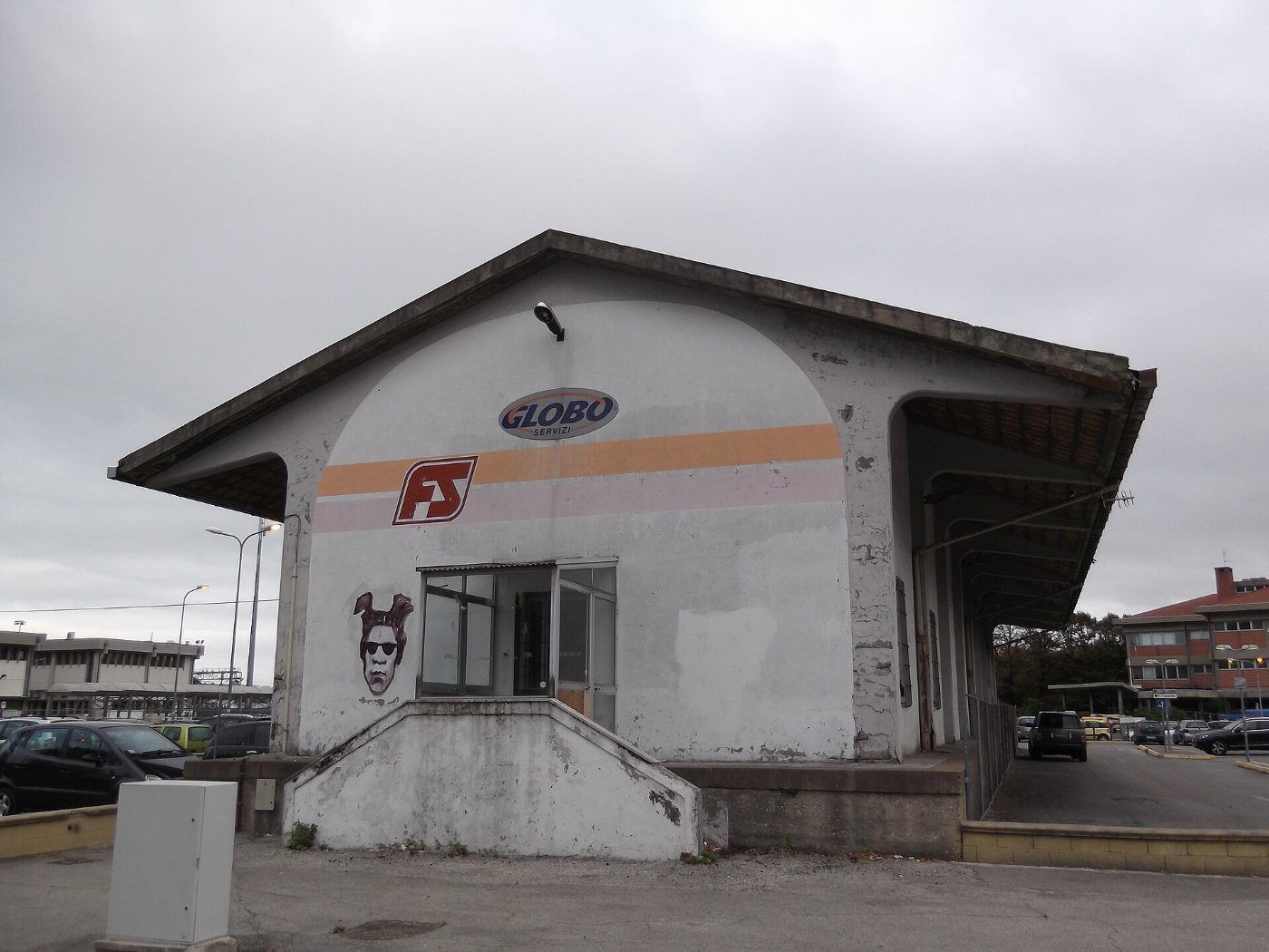Rimini stazione ferroviaria magazzino merci