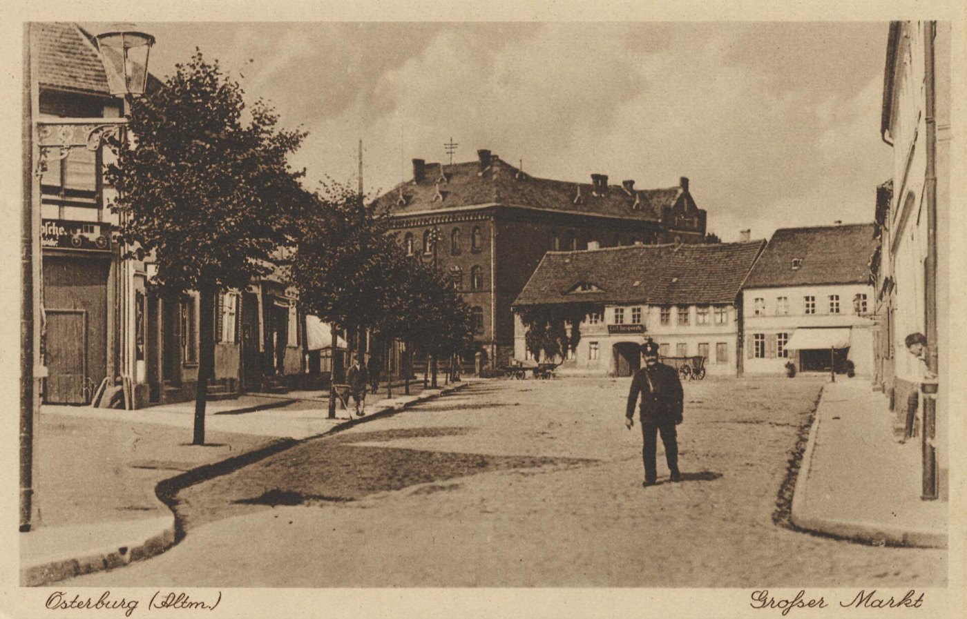 Osterburg (Altmark), Sachsen Anhalt Großer Markt (Zeno Ansichtskarten)