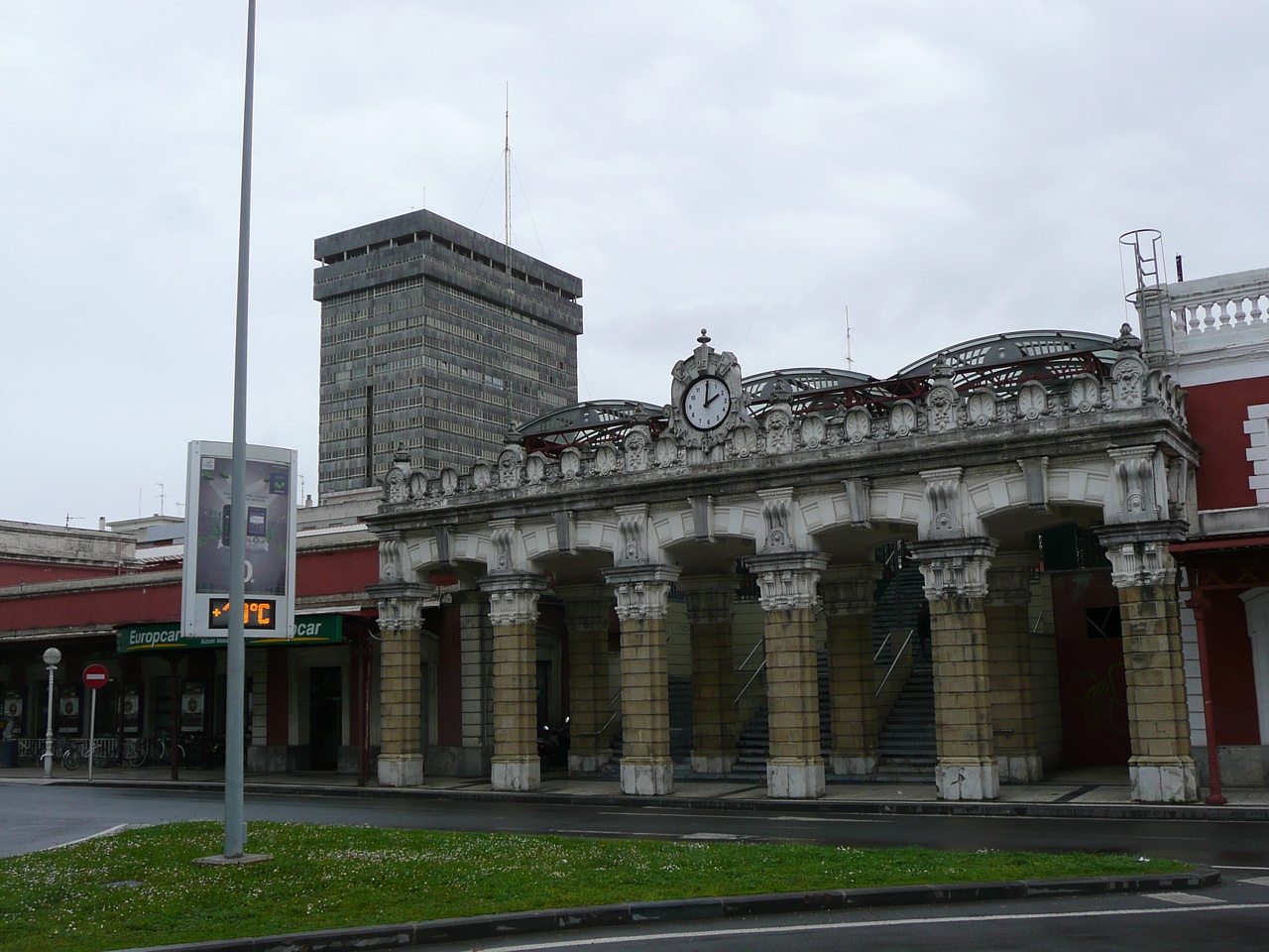 Bahnhof San Sebastián Donostia