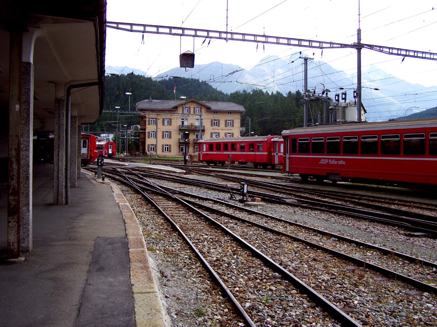 St. Moritz Bahnhof panoramio