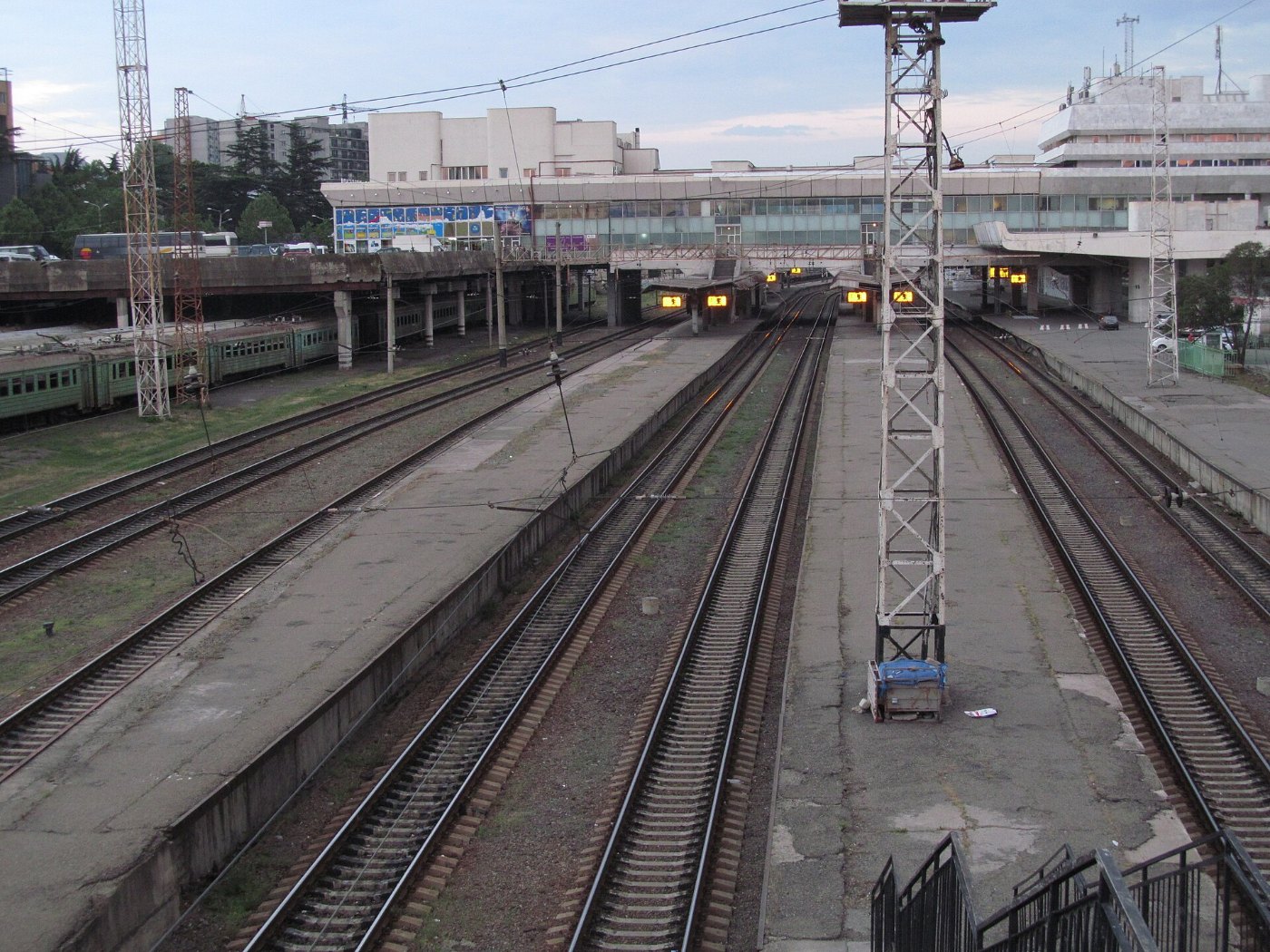 Tbilisi railway station platforms