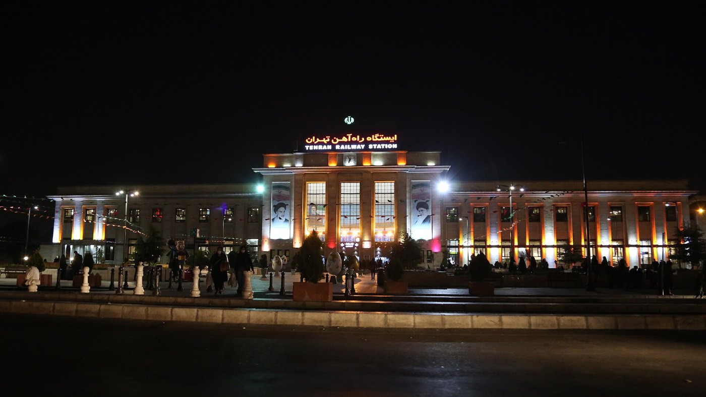 Tehran Railway station (cropped)