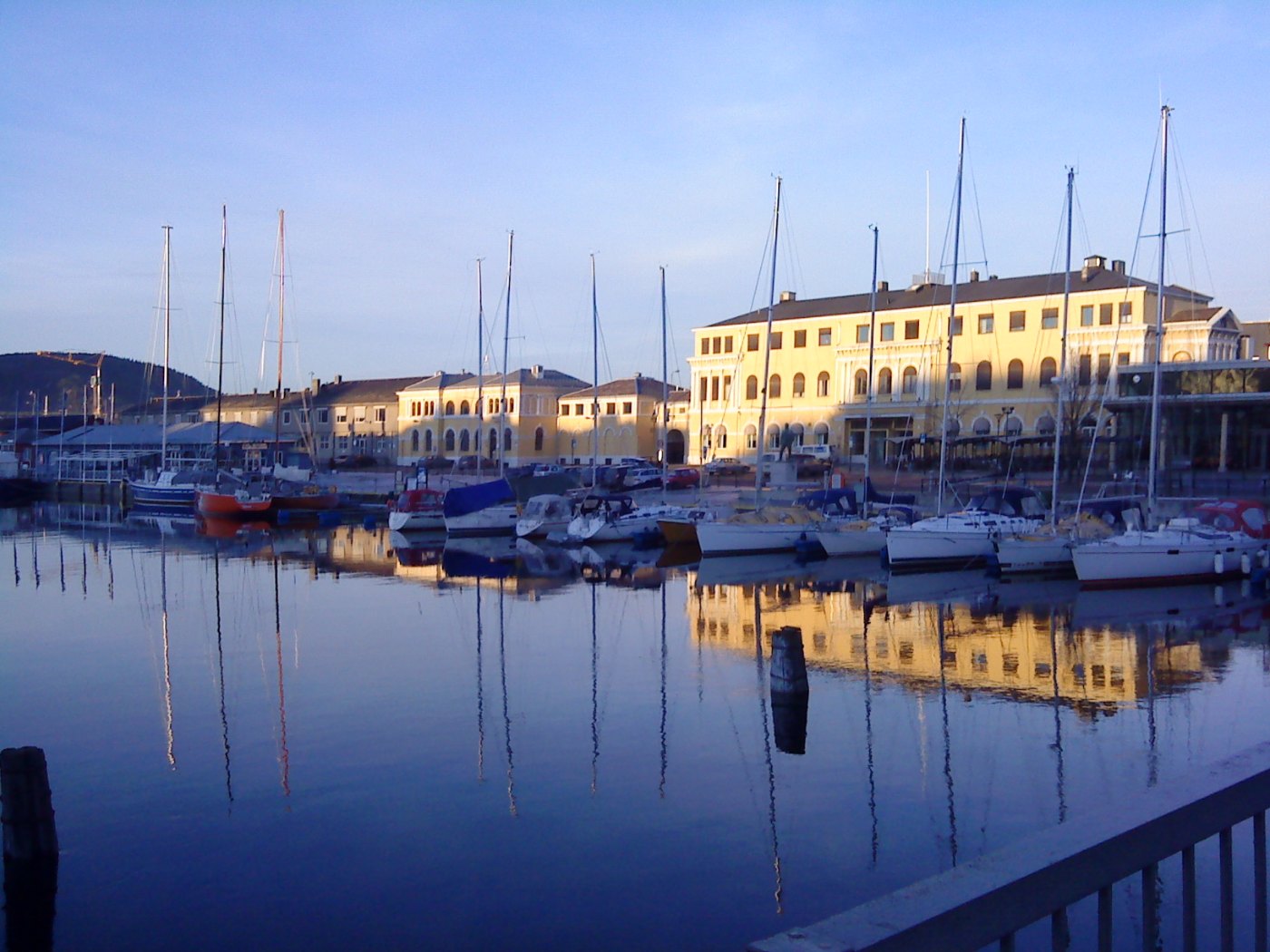 Trondheim railway station by the channel.