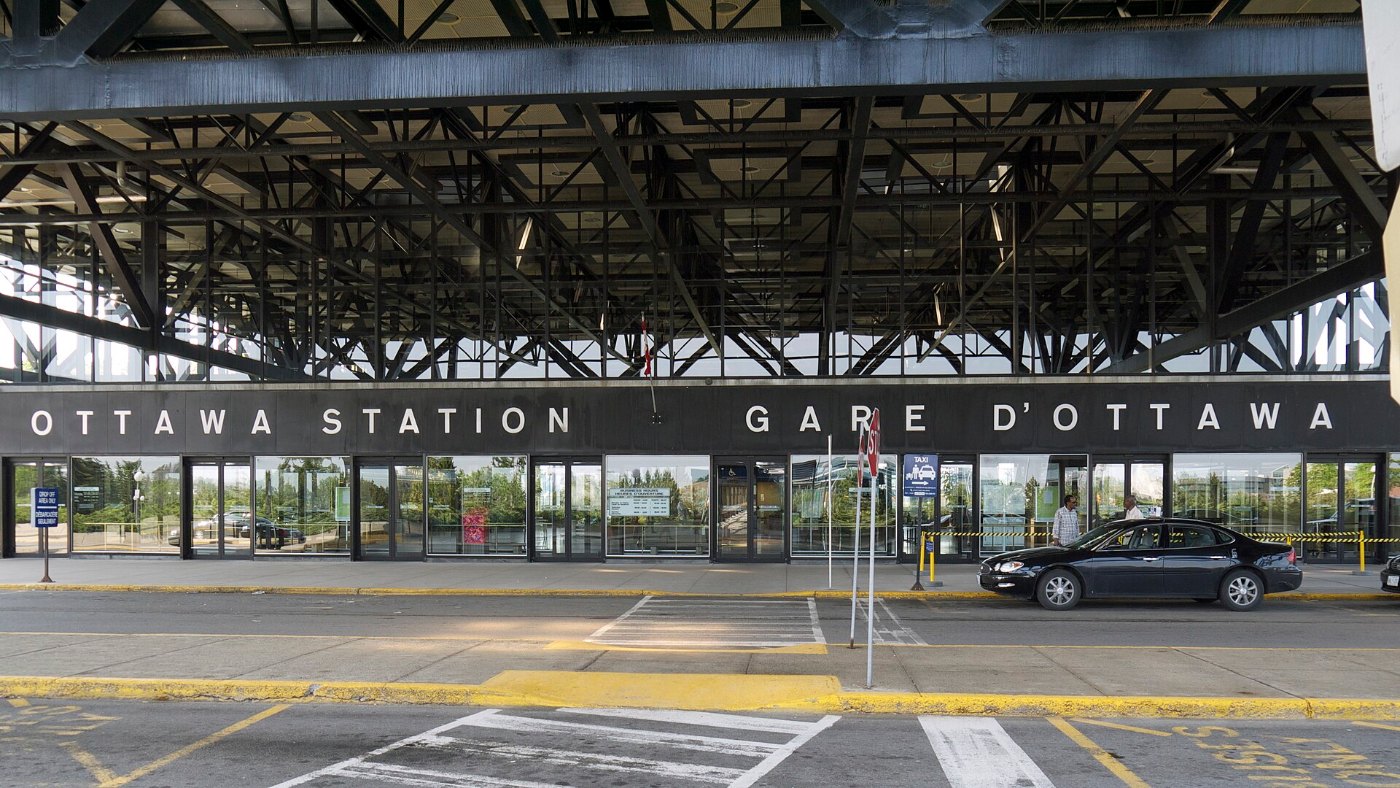 Ottawa train station 2013 2
