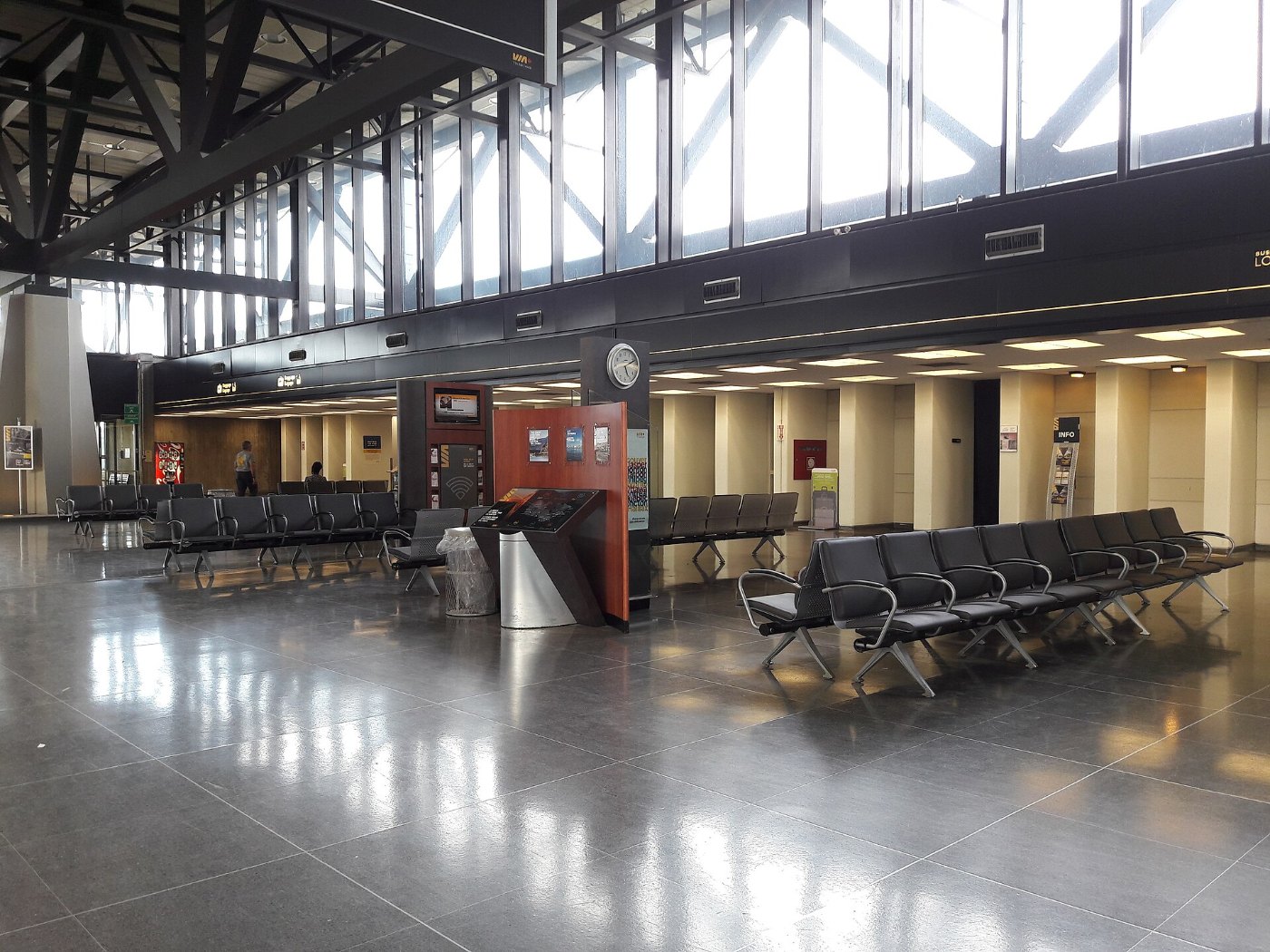 Ottawa Train Station, 2017 ( )