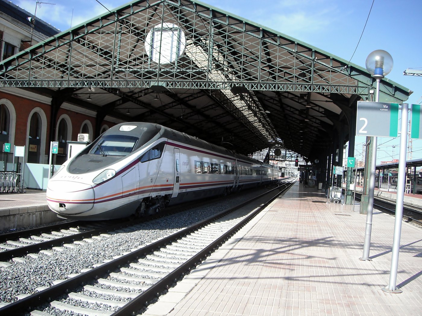 114 estacionado en Valladolid Campo Grande