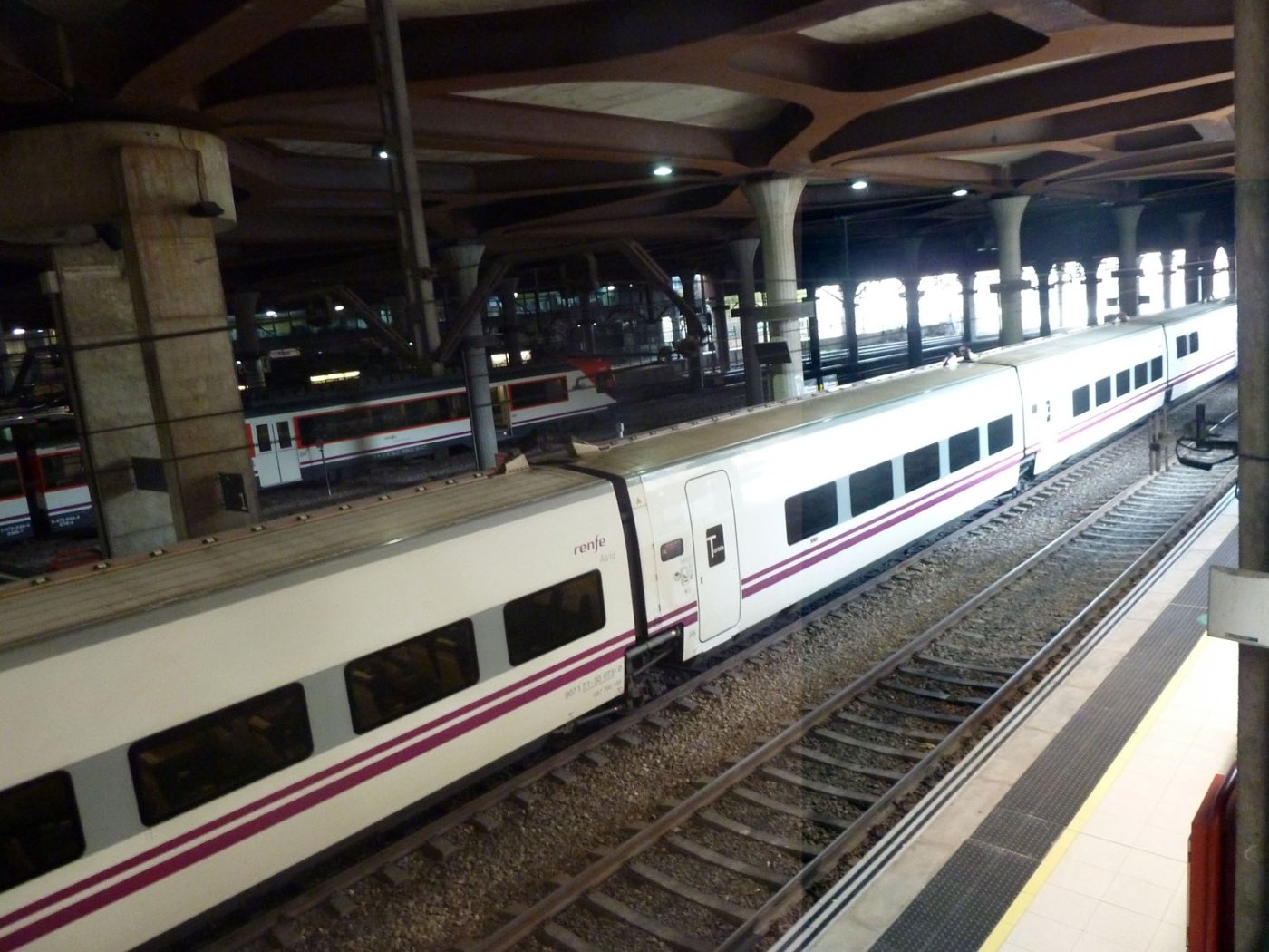 Estación del Norte oviedo andenes