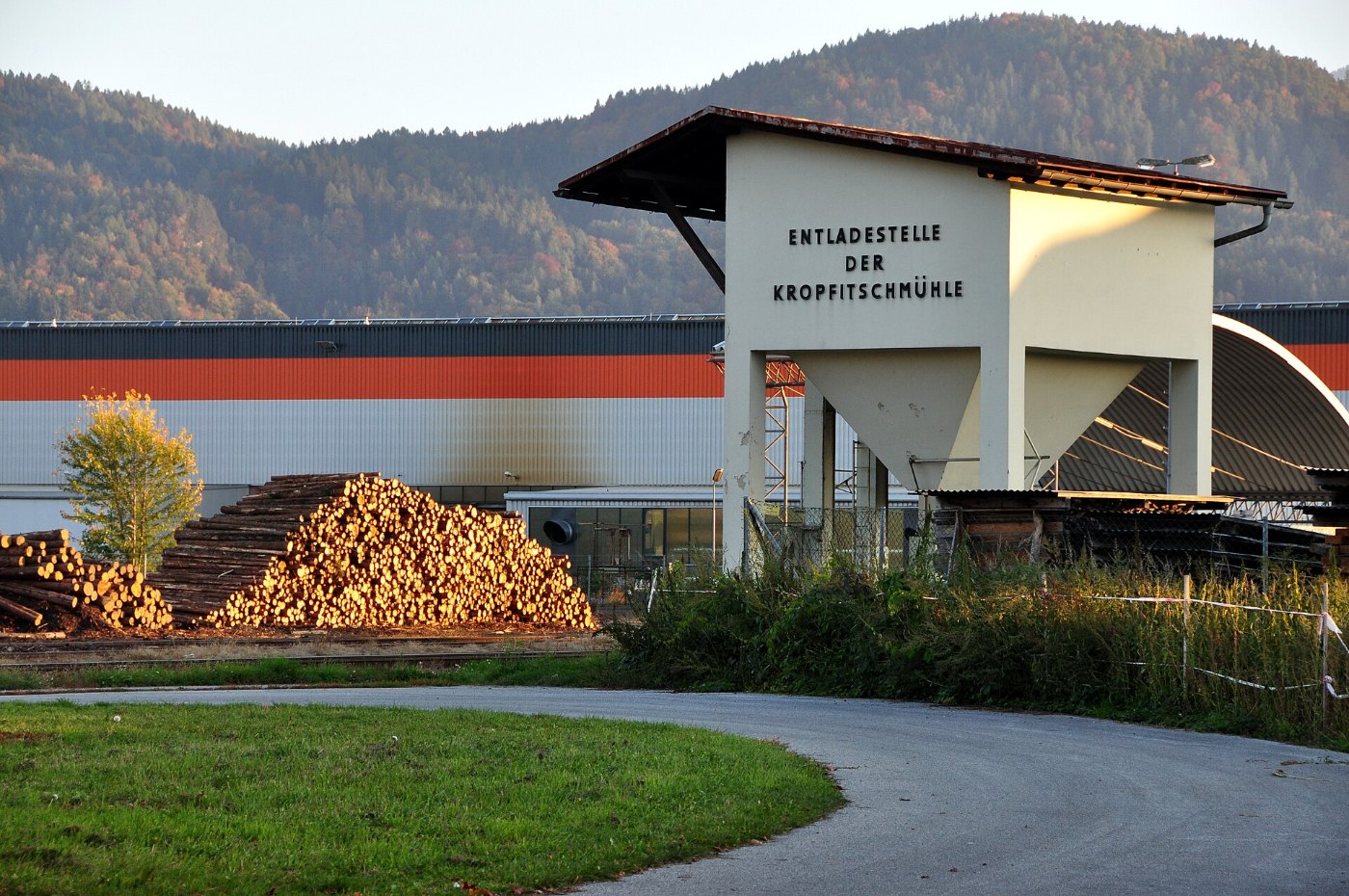 Klagenfurt Stationsgasse Entladestelle der Kropfitschmuehle 95