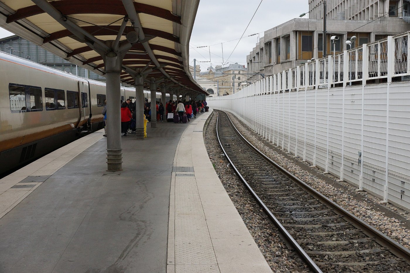 Gare du Nord, Paris 6 April 2014 002