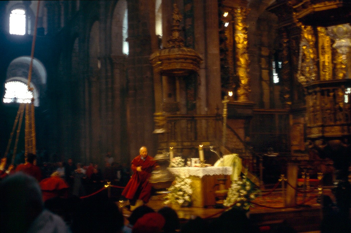 Santiago de Compostela 220 Kathedrale Rauchfass einfangen 1996 gje