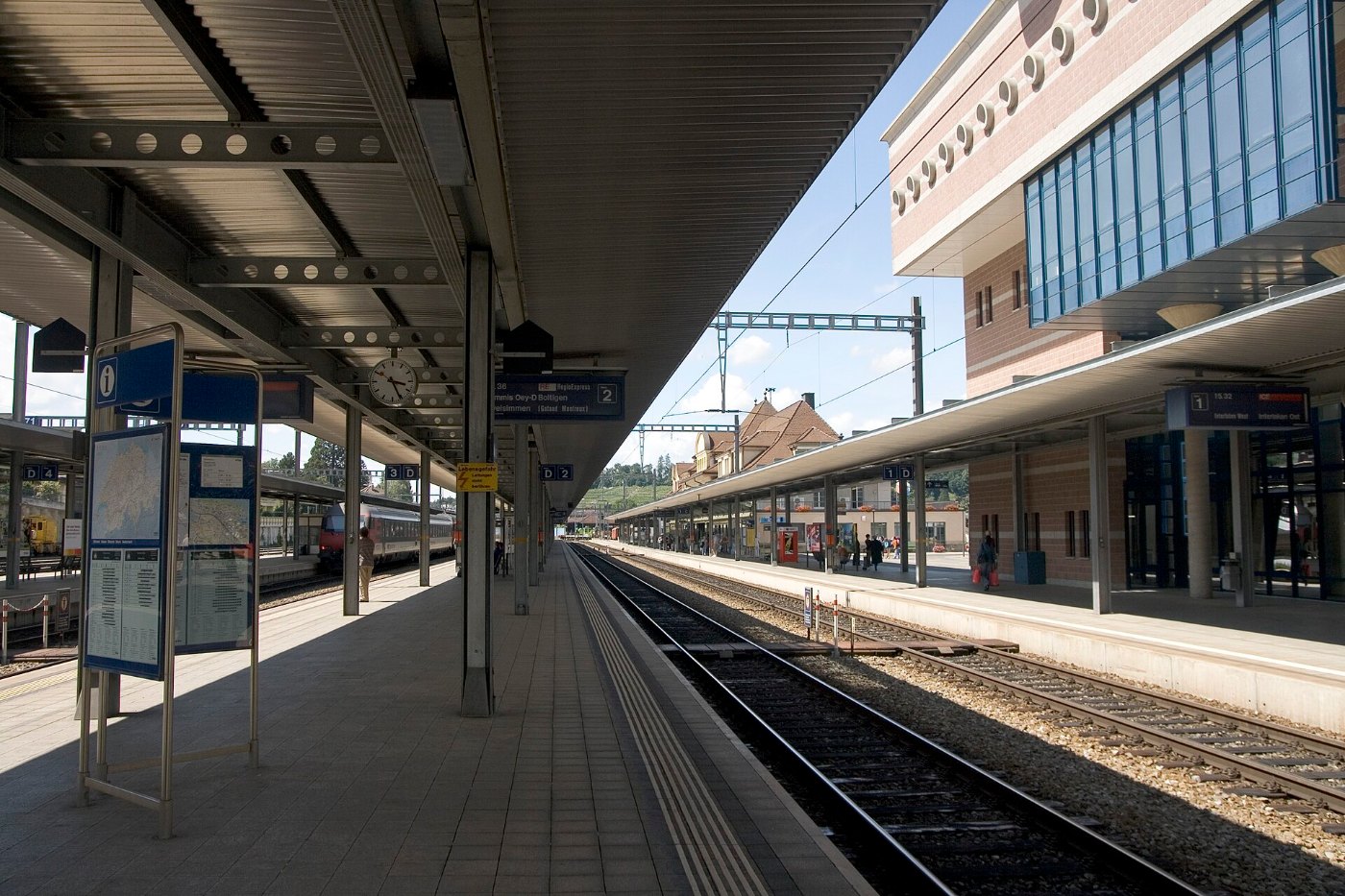 Spiez railway station