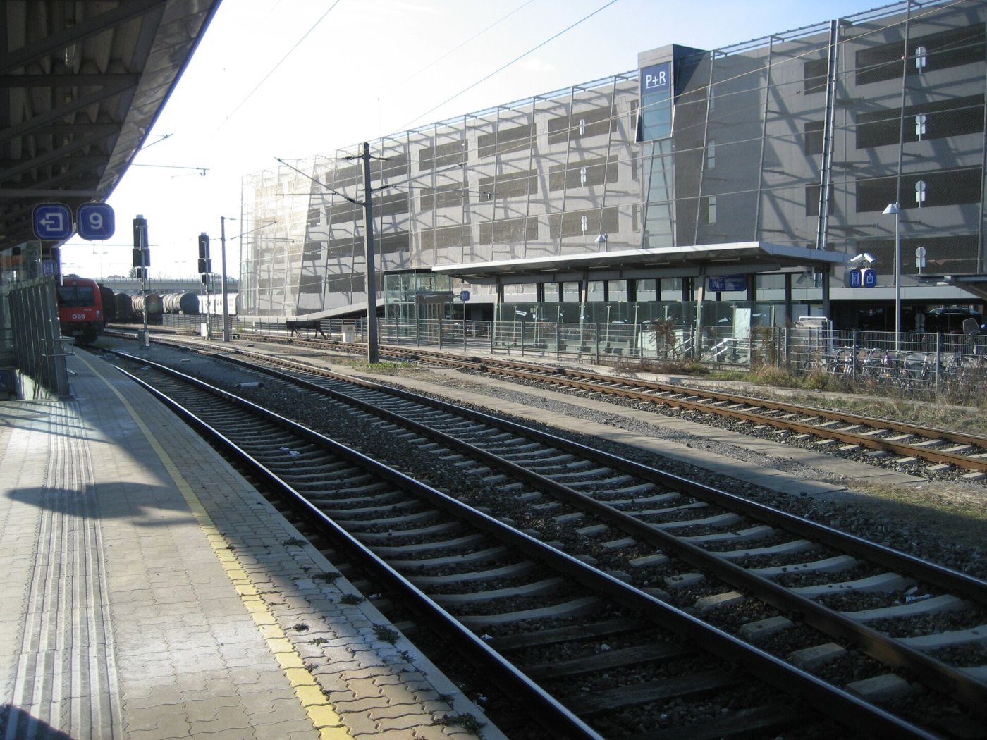 Wiener Neustadt Hauptbahnhof 02