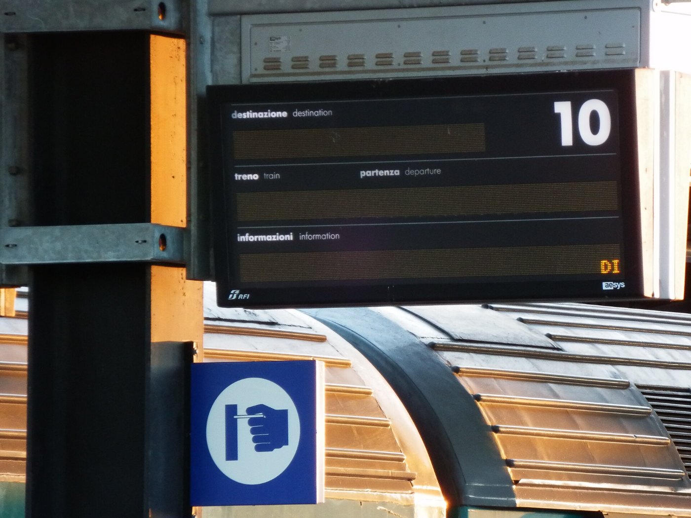 Pisa Centrale symbol Ticket markers