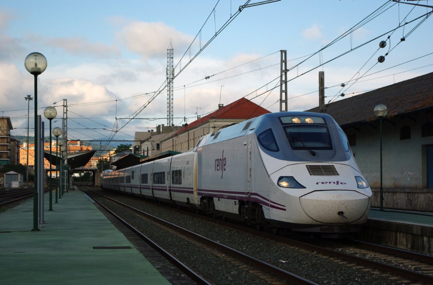 Patito s 130 Pamplona Madrid ()