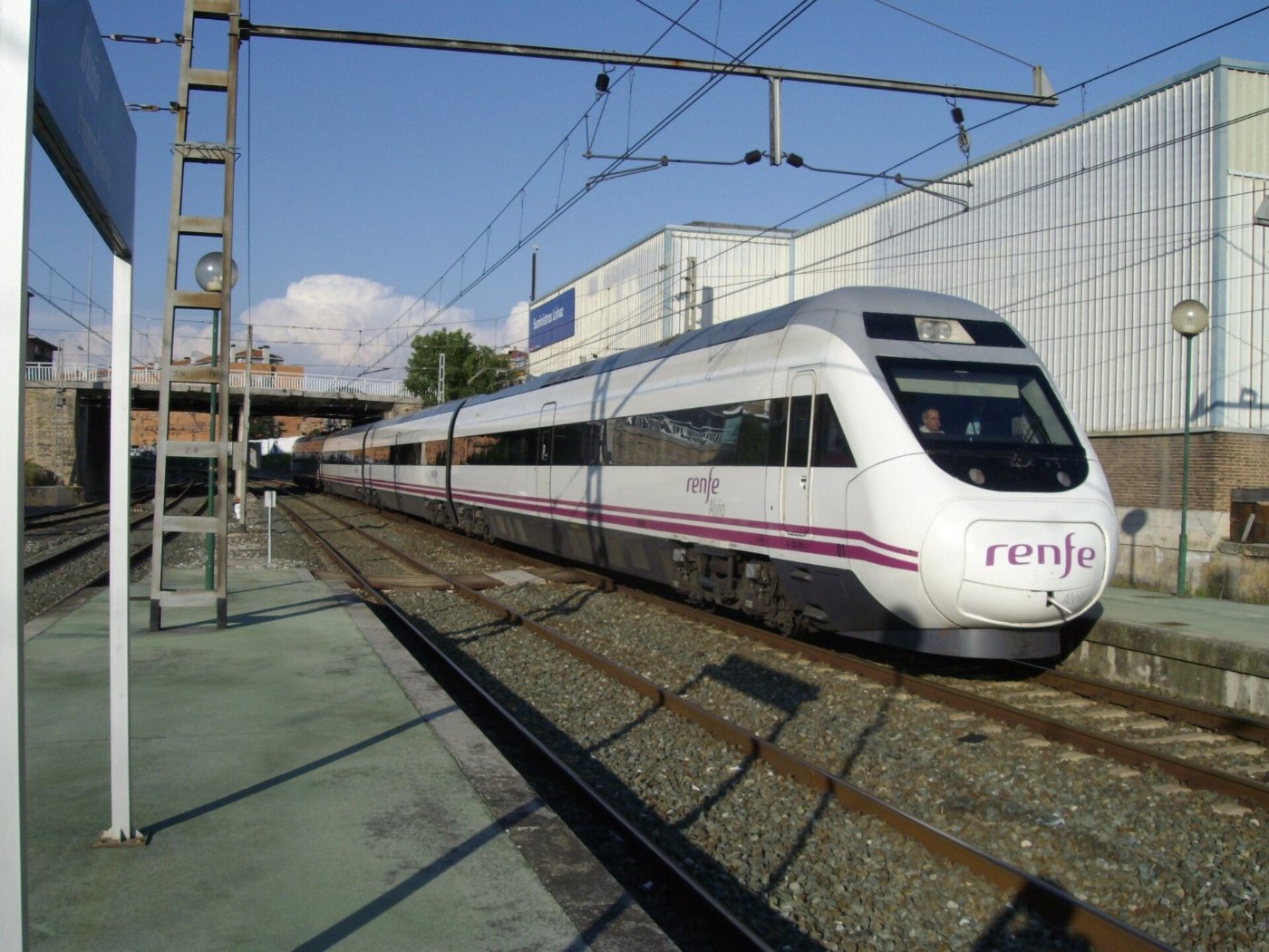 120 llegando a Iruña ()