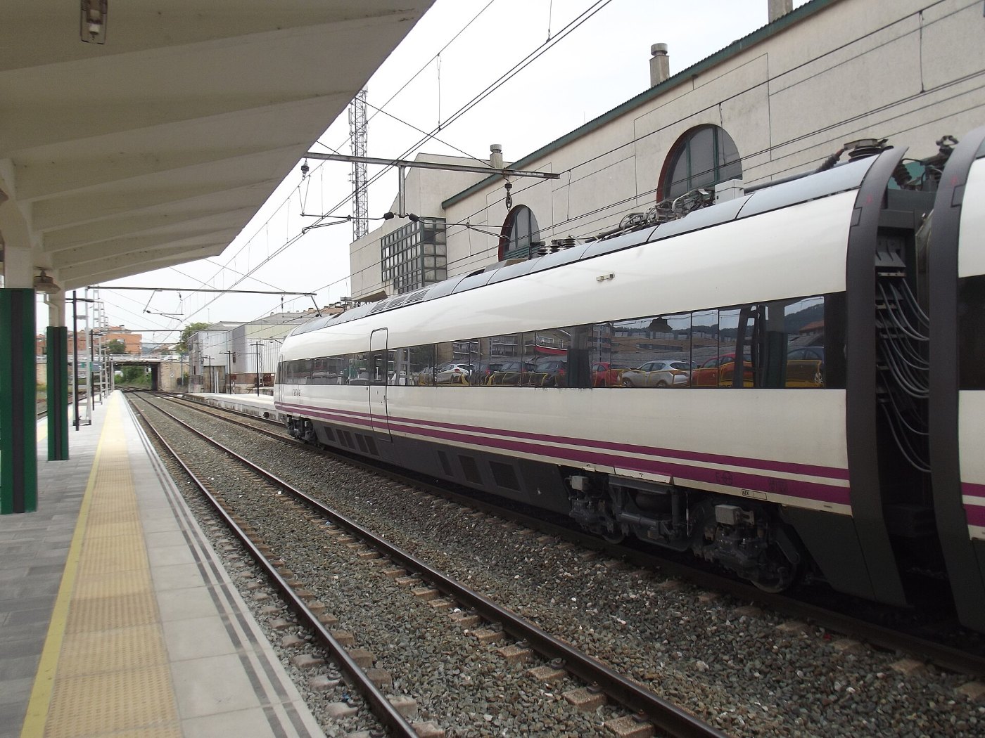 Pamplona station 2015 3
