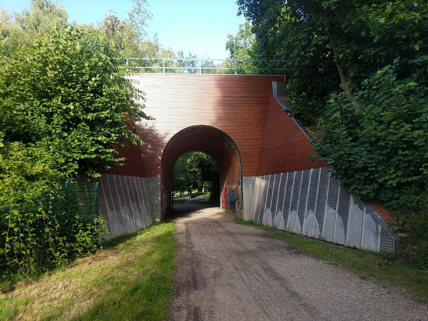 Preetz ehemaliger Kleinbahndamm Ansicht eines Tunnels von Westen 2022 02