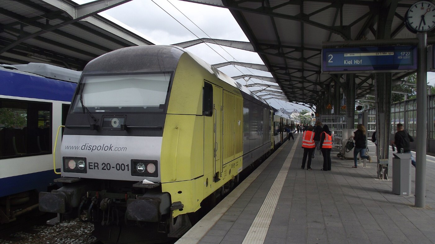 Bahnhof Rendsburg mit Bahnsteig