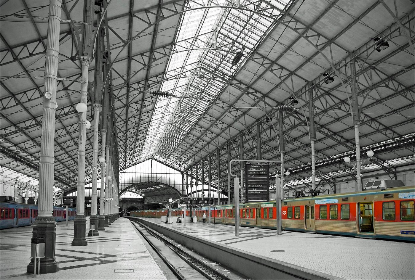 Two trains in Rossio train station