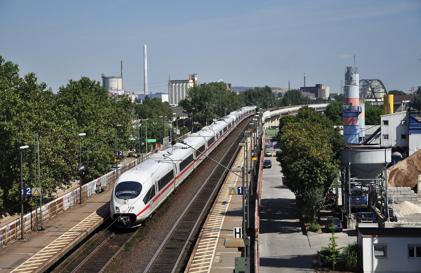 403 023 DB Fernverkehr Mannheim Handelshafen 5. August 2013 ()