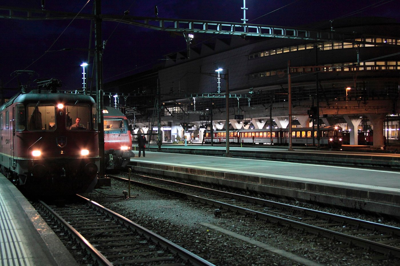 Luzern Bahnhof in einem frühen Morgen. panoramio