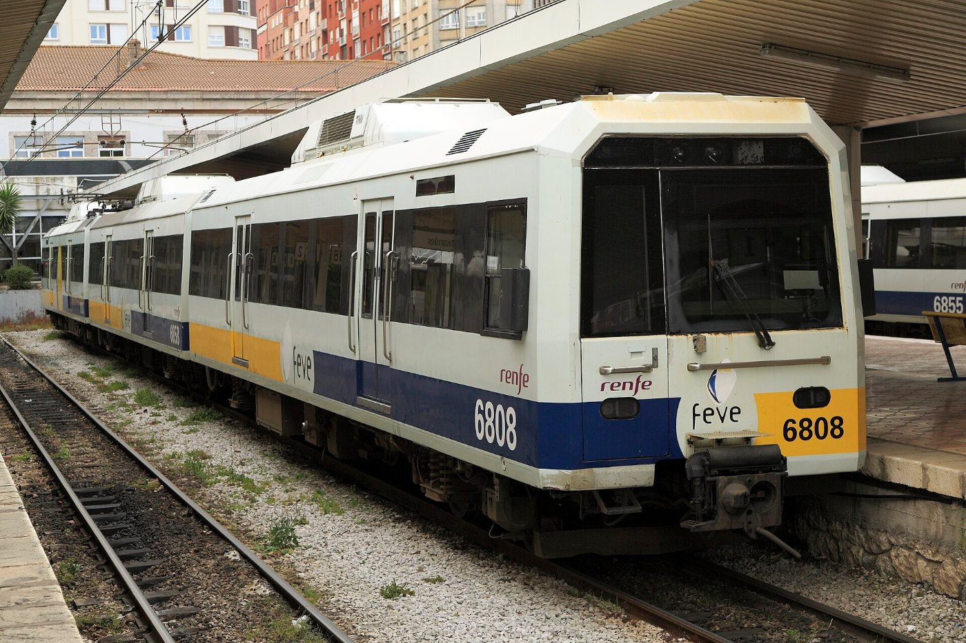 J22 780 Bf Santander FEVE, ES 6808