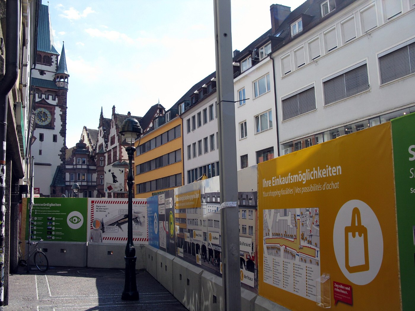 Gleiserneuerung Bertoldsbrunnen Freiburg Bauzaun (01)