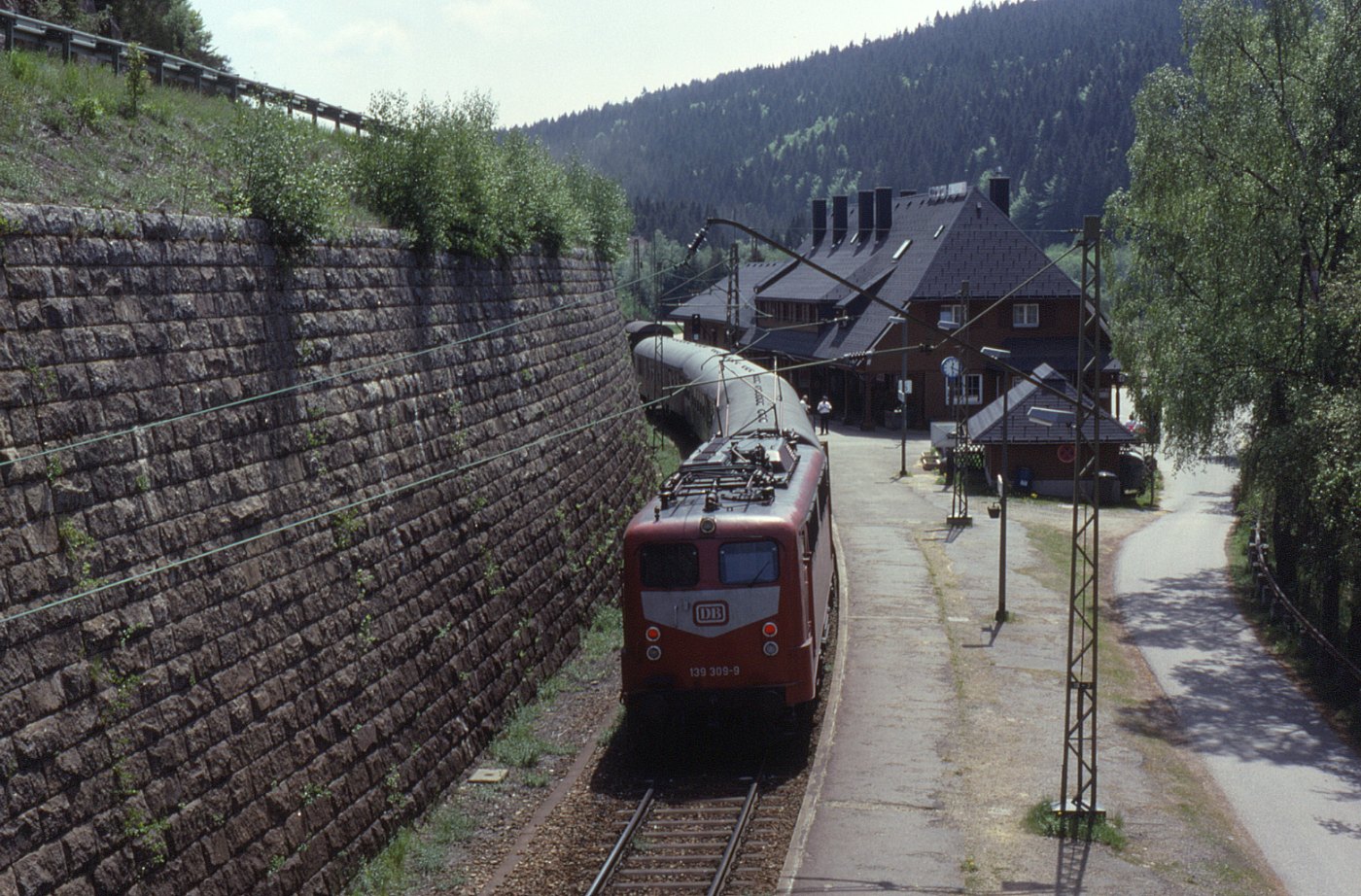 BahnsteigSeebrugg1992