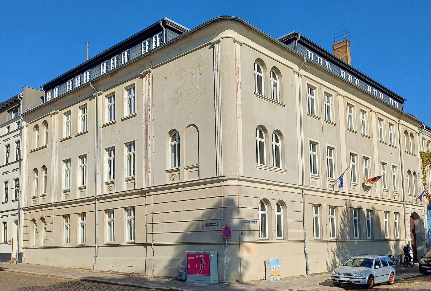 Alexandrinenstraße 15, Ecke Zum Bahnhof, Schwerin Verwaltungsgebäude WLM
