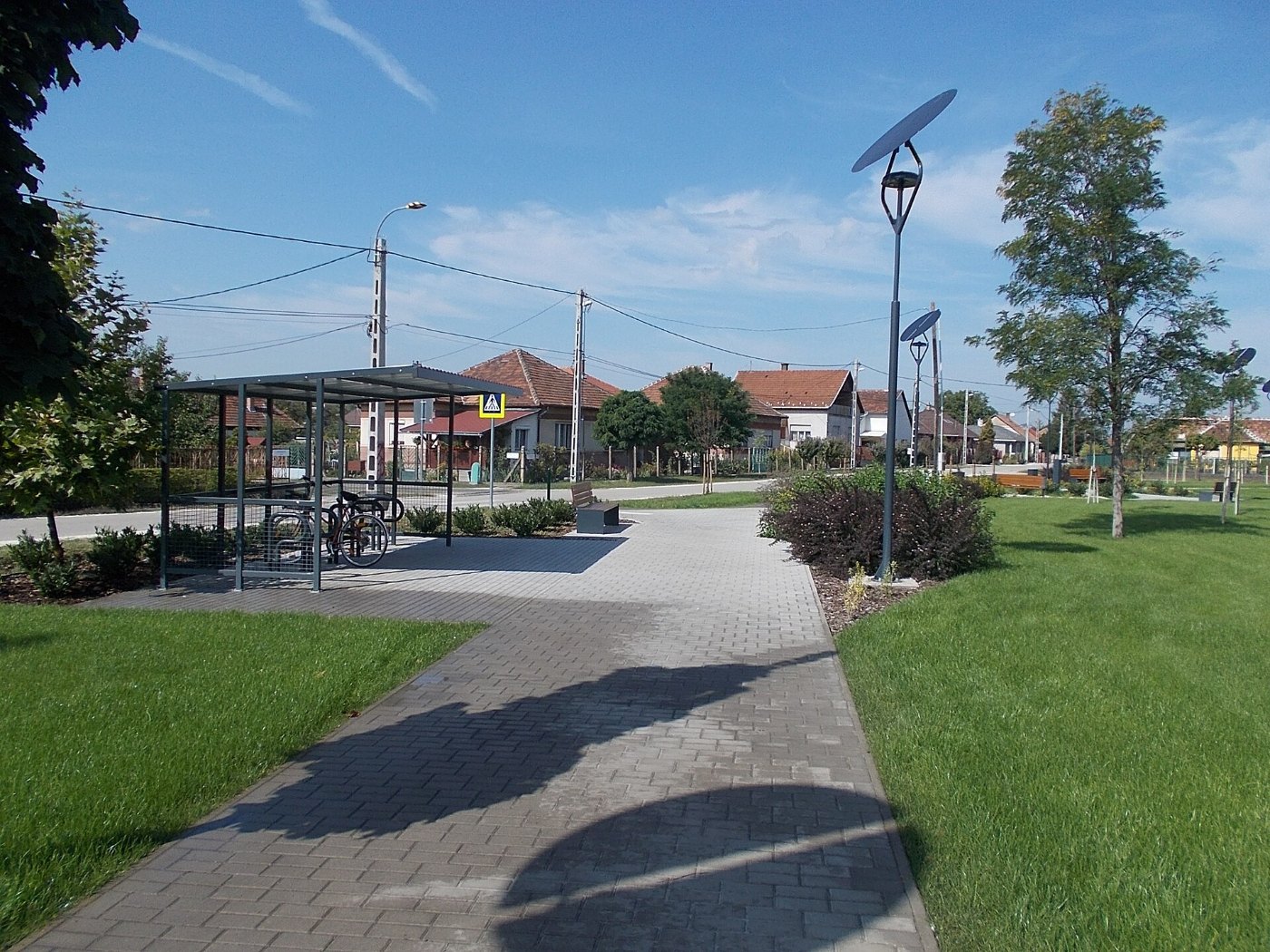 Bahnhof Park, Fahrradabstellanlage, 2021 Gyál