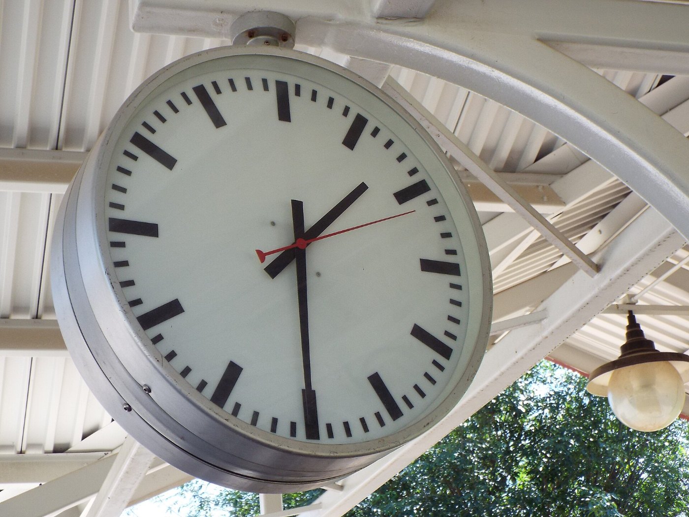Scottsdale Stillman Park Swiss Railroad Clock 1