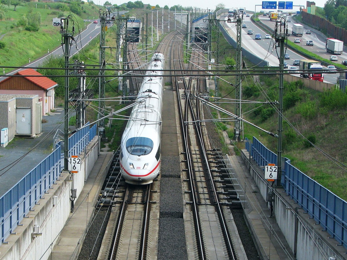 DB Abzweig Breckenheim Wandersmann Nord & Süd Tunnel. ICE km 152,6 auf S