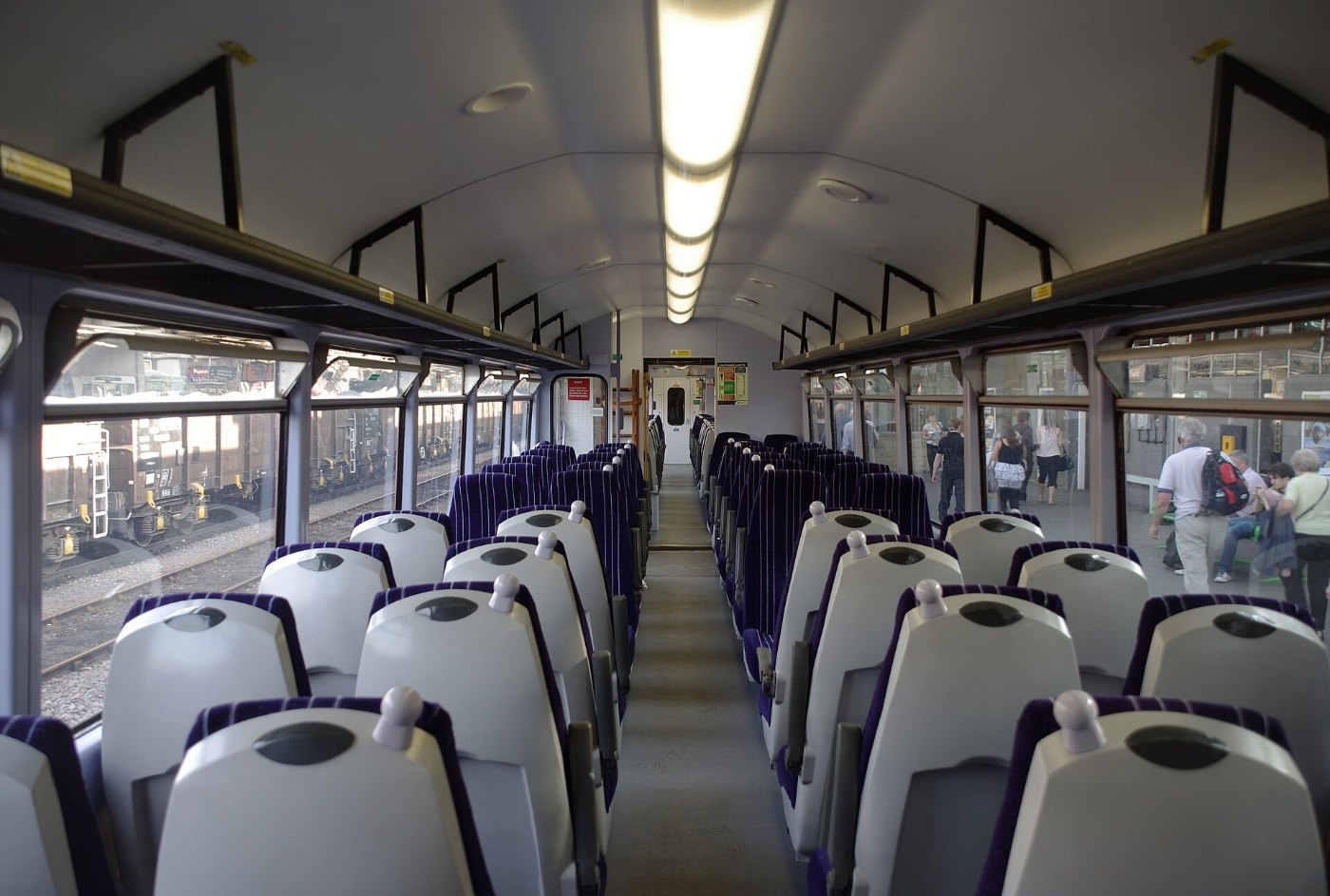 Sheffield station MMB 35