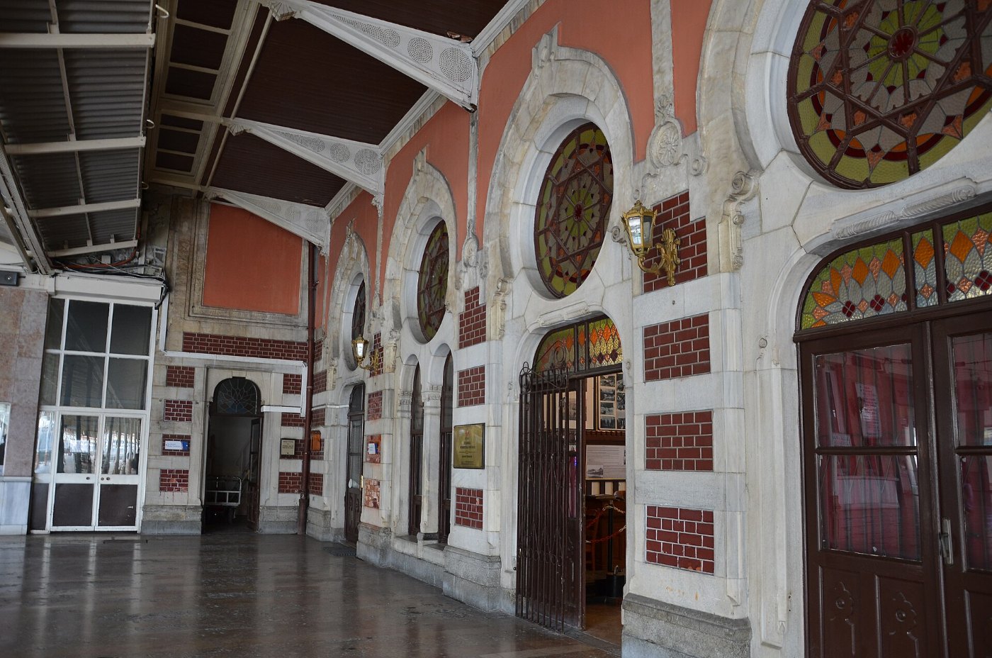 Historic Sirkeci train station ()