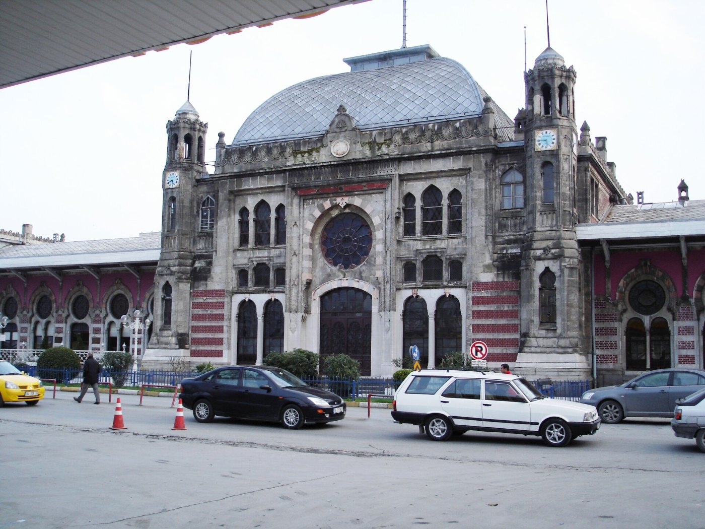 Turkey.Istanbul.Sirkeci.RailwayStation.SirkeciGari2