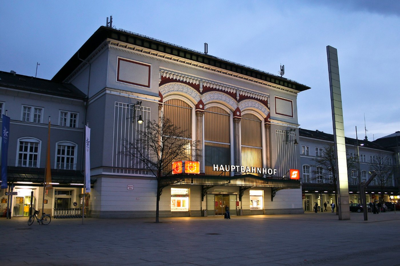 Hauptbahnhof Salzburg 3