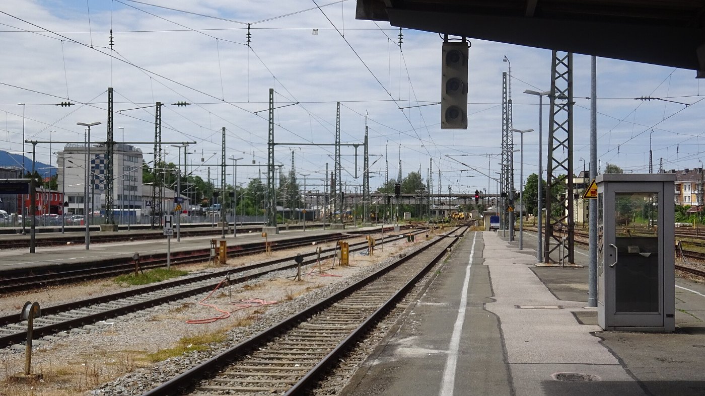 Freilassing railway station, view towards Salzburg, Bavaria