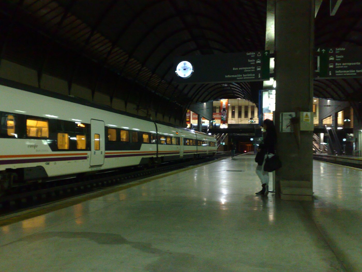 Estación de tren de Santa Justa en Sevilla panoramio