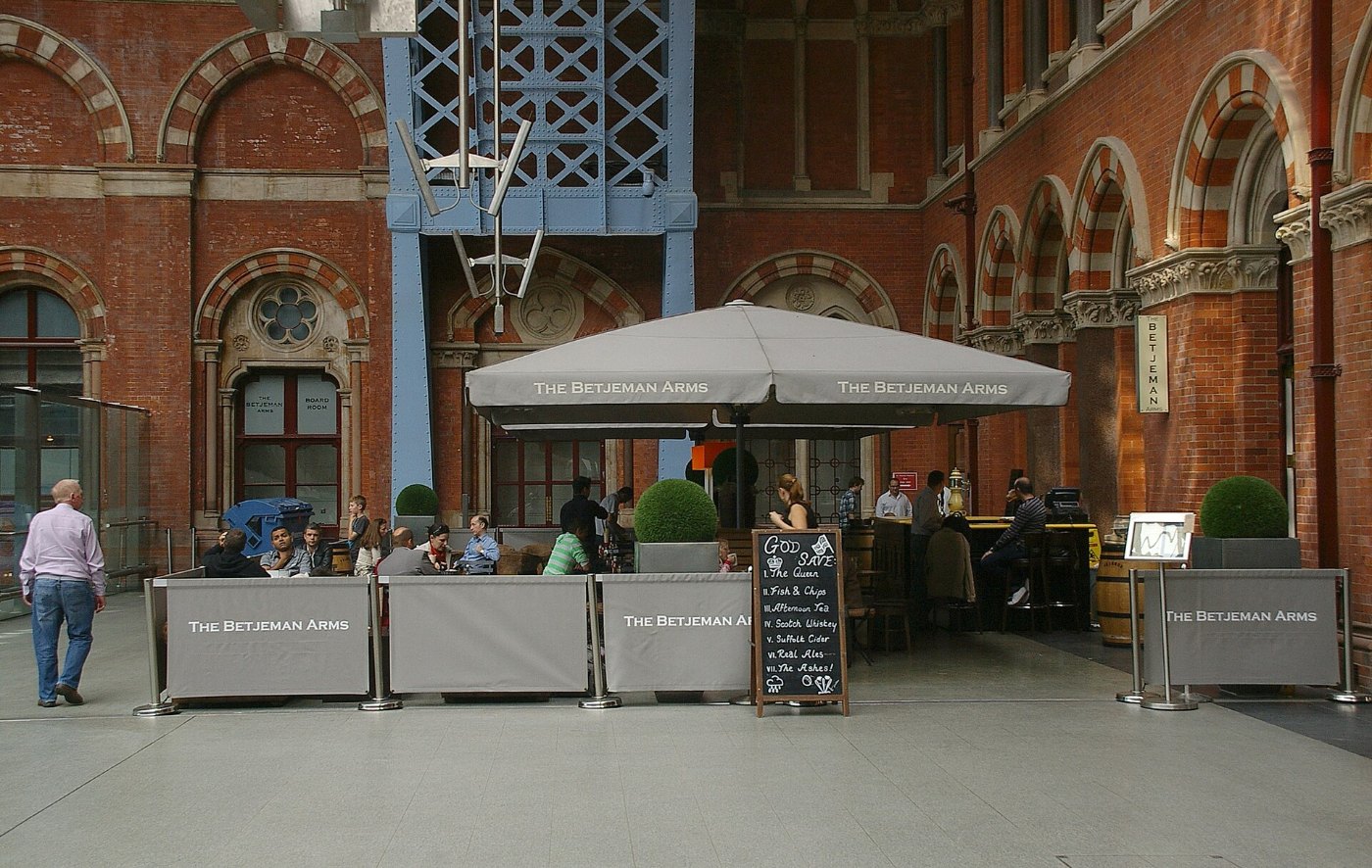 St Pancras railway station MMB 02