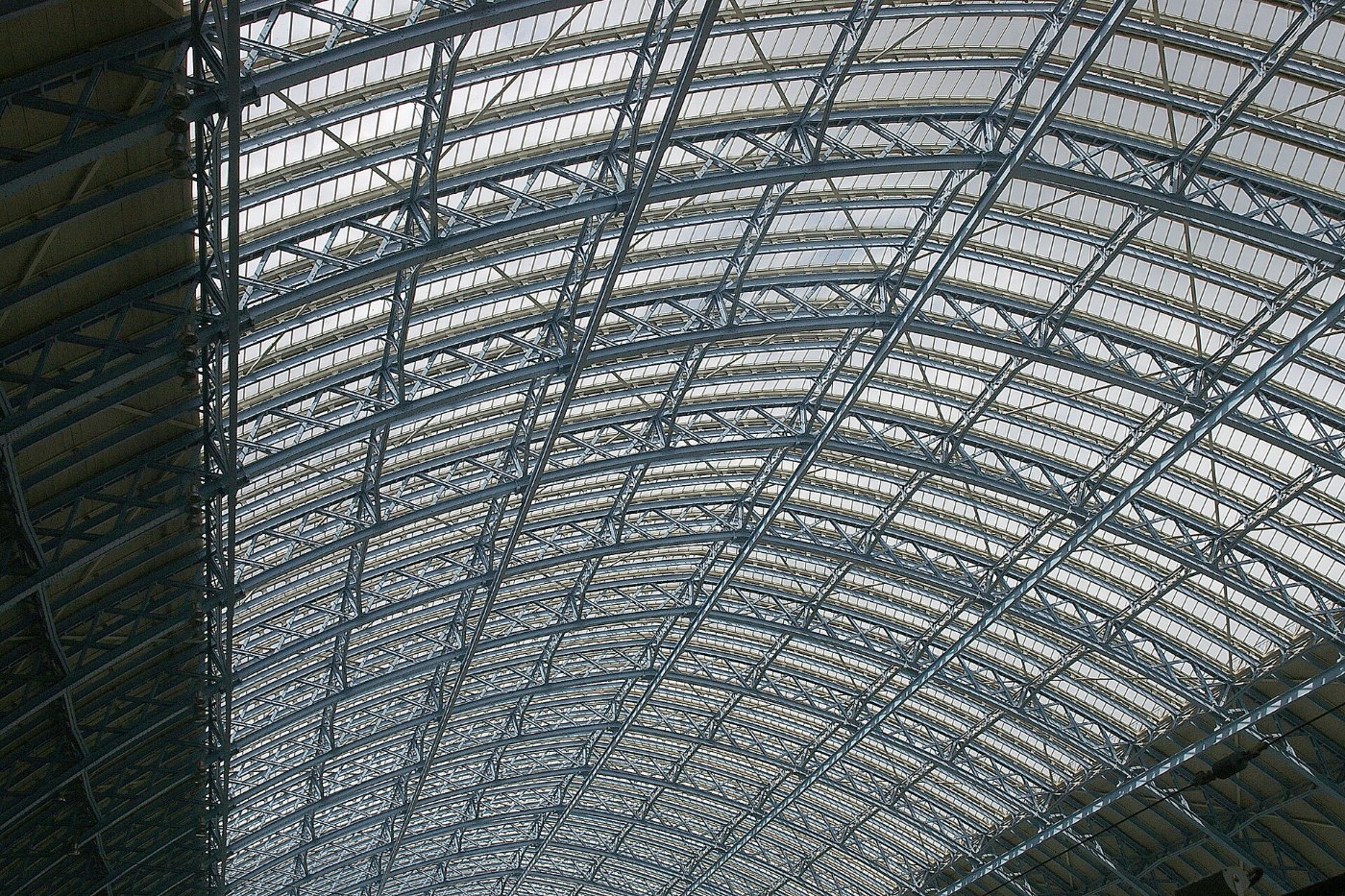 St Pancras railway station MMB 12