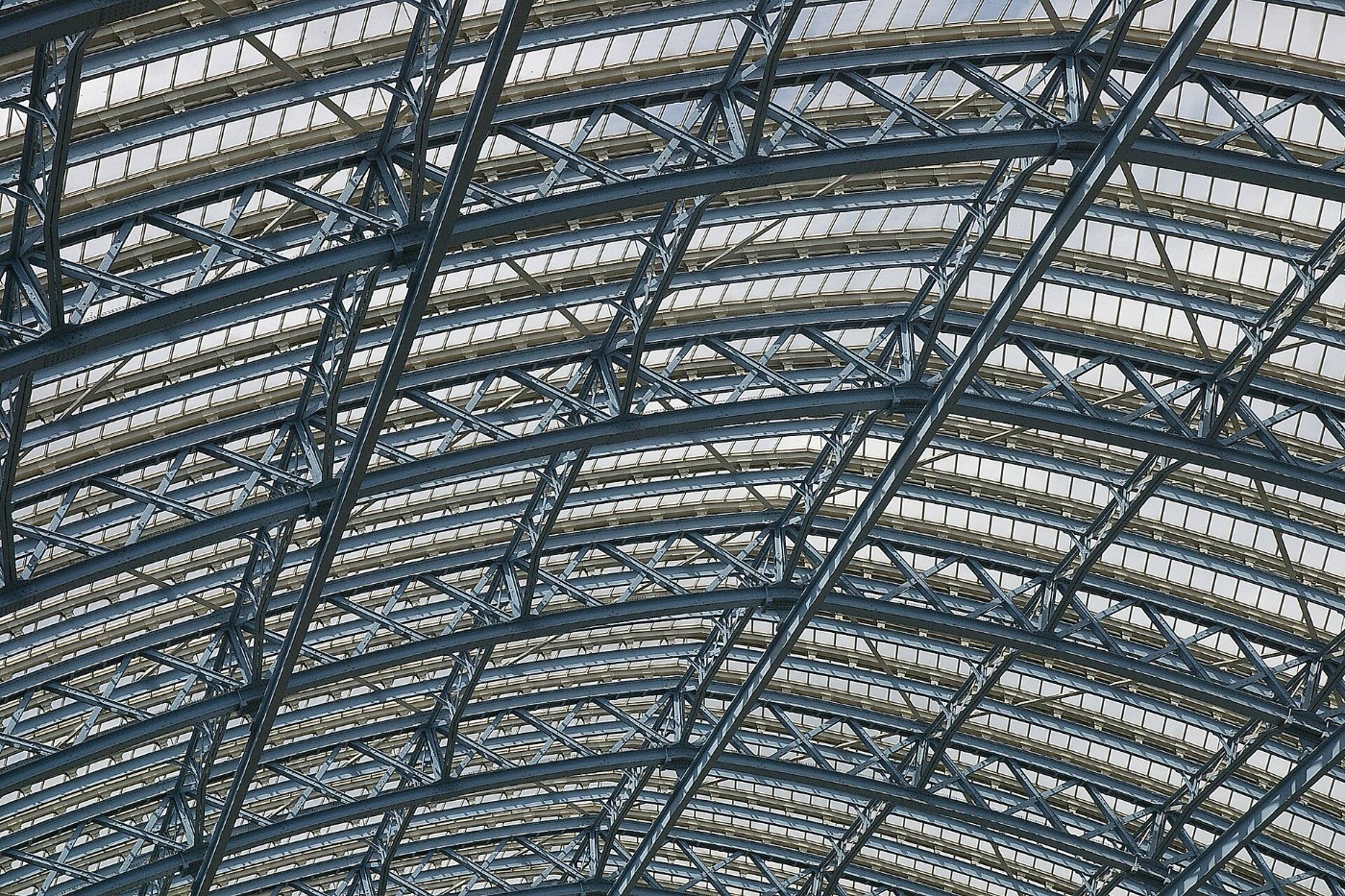 St Pancras railway station MMB 13