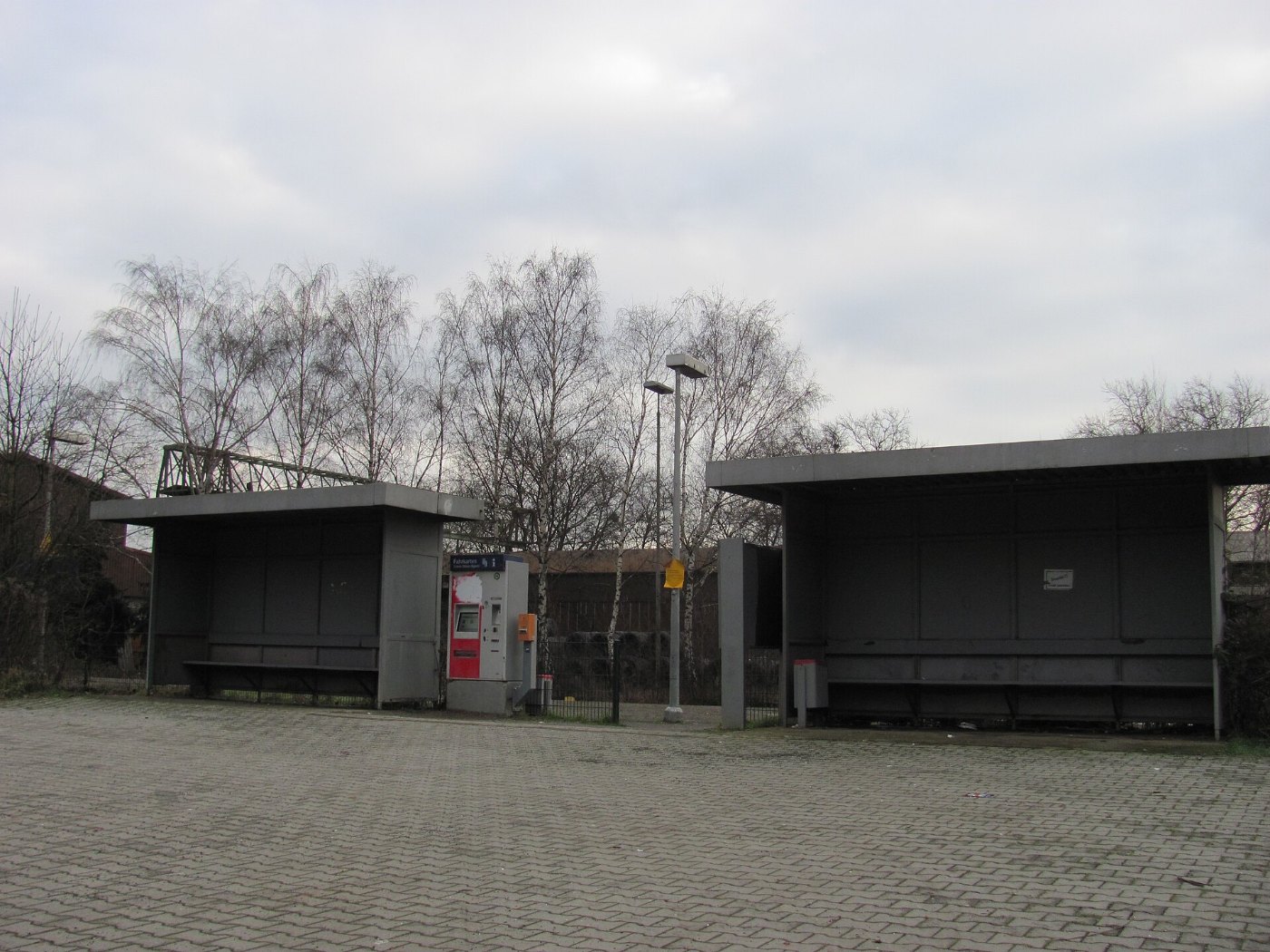 Bahnhof Marten Wartebereich