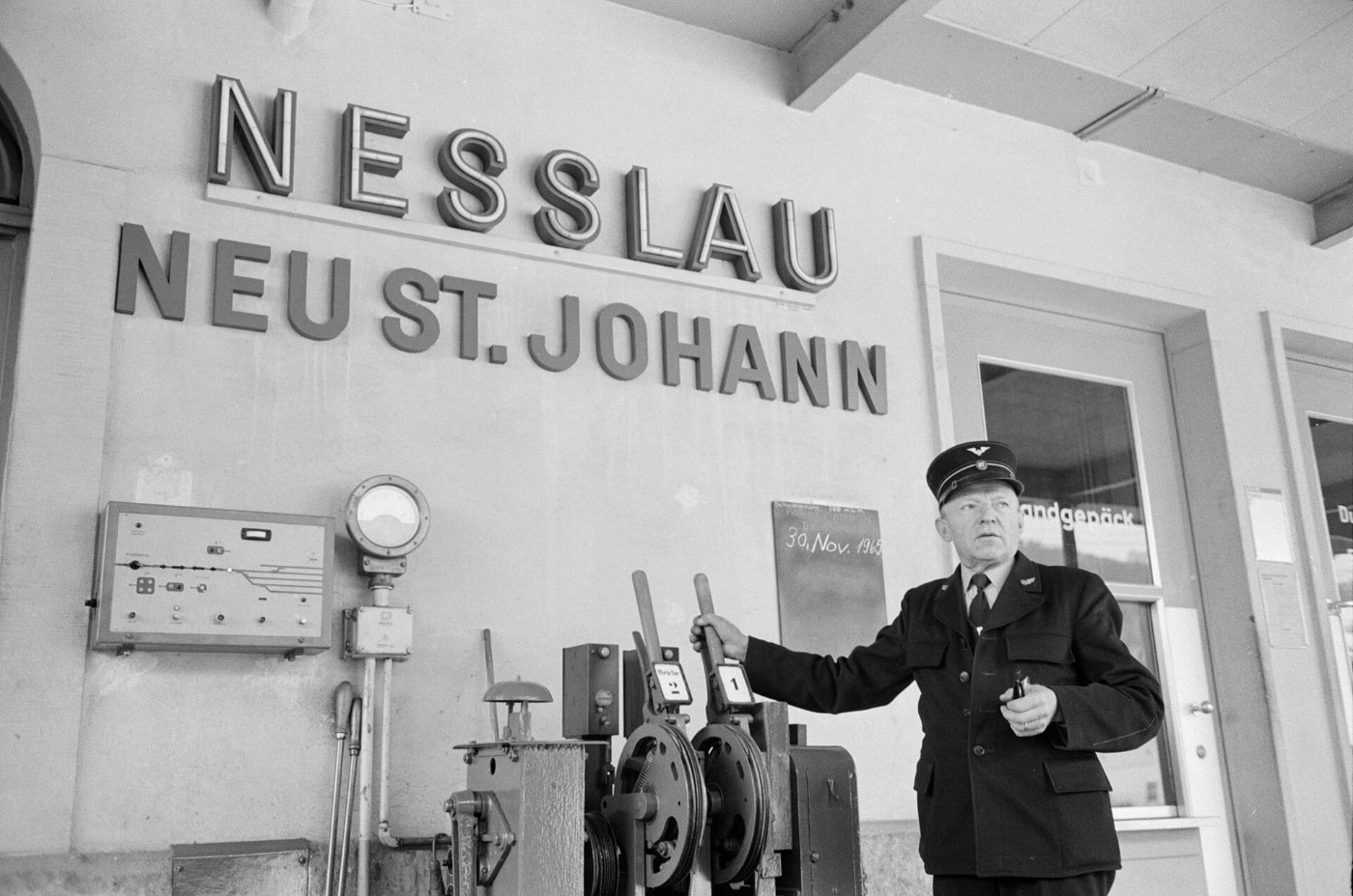 Bahnhof Nesslau Neu St. Johann Stationsbeamter