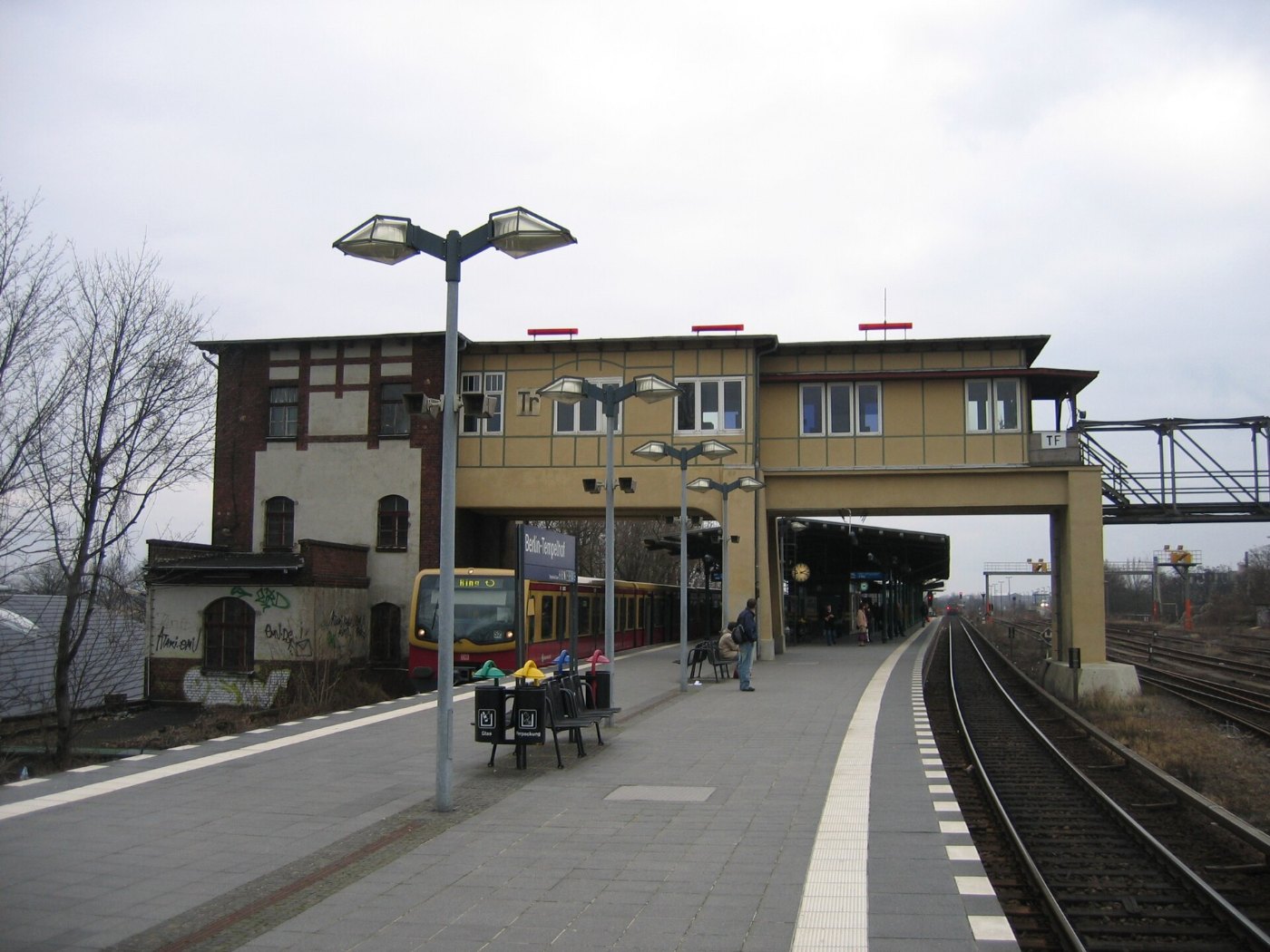Bf b tempelhof