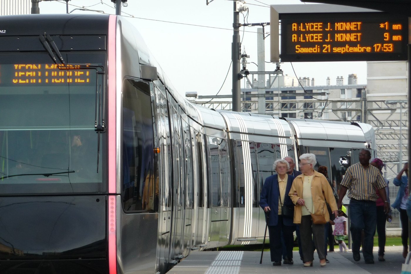 Tramway de Tours 02