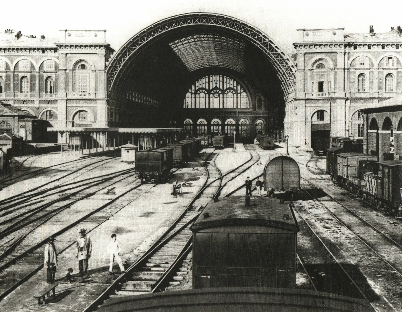 Torino Porta Nuova 1884