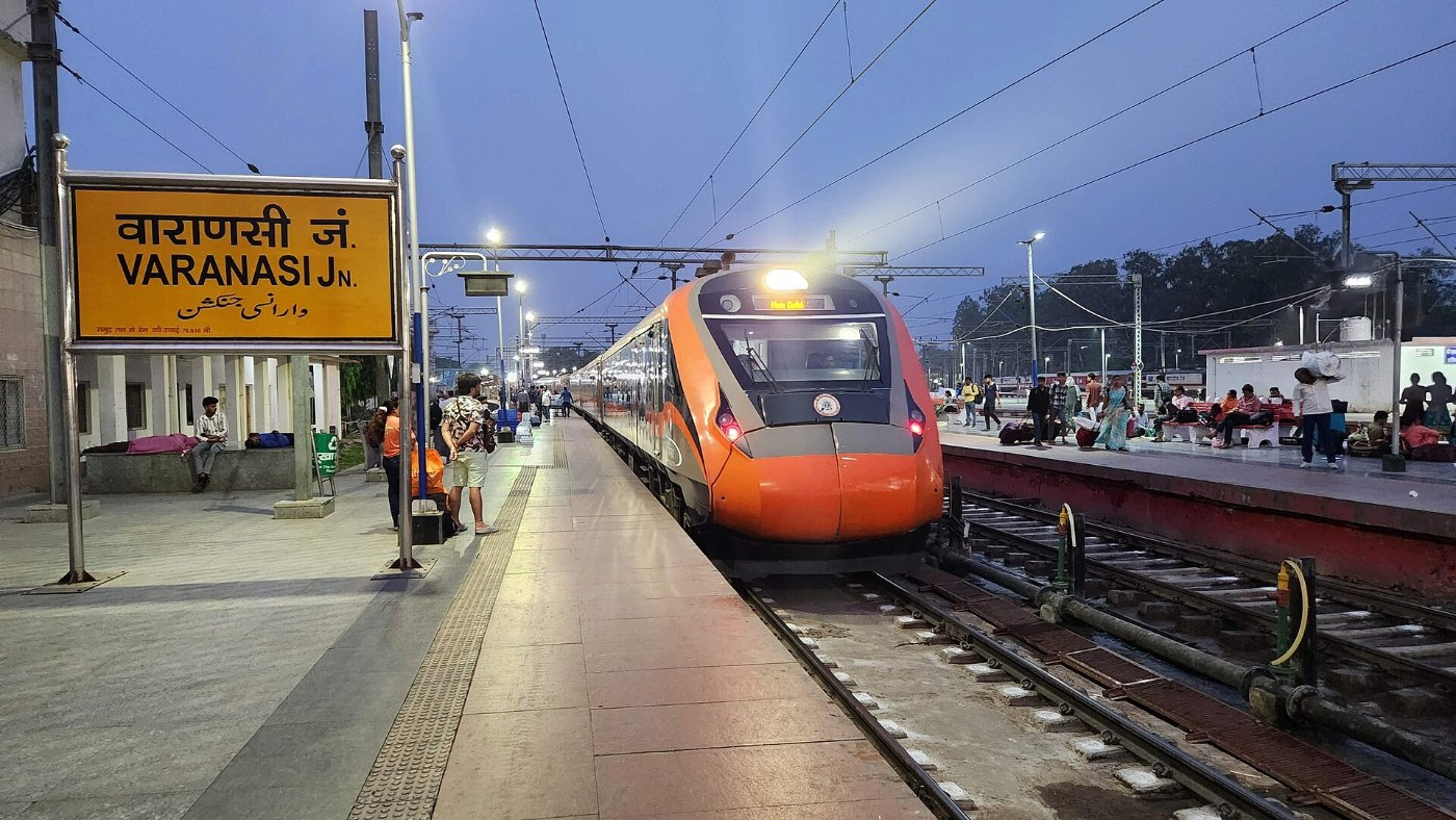 Vande Bharat at Varanasi Junction