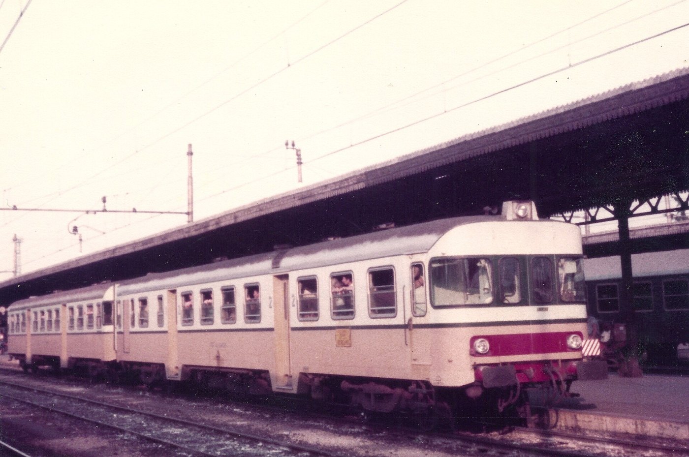 Automotrice FSF ALn 668.015 a Verona Porta Nuova